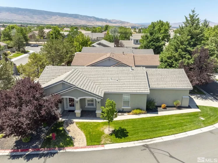 10469 Summershade Lane, Reno, Nevada 89521, 3 Bedrooms Bedrooms, ,2 BathroomsBathrooms,Residential,For Sale,Summershade Lane,240009790