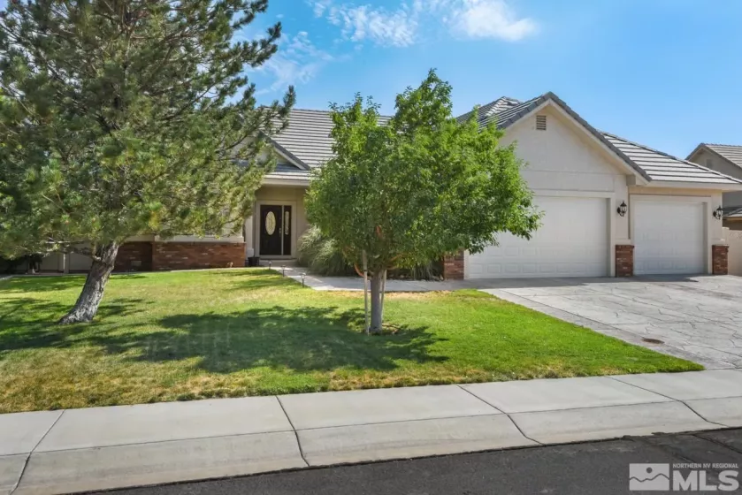 308 San Roma Dr, Dayton, Nevada 89403, 3 Bedrooms Bedrooms, ,2 BathroomsBathrooms,Residential,For Sale,San Roma Dr,240009815