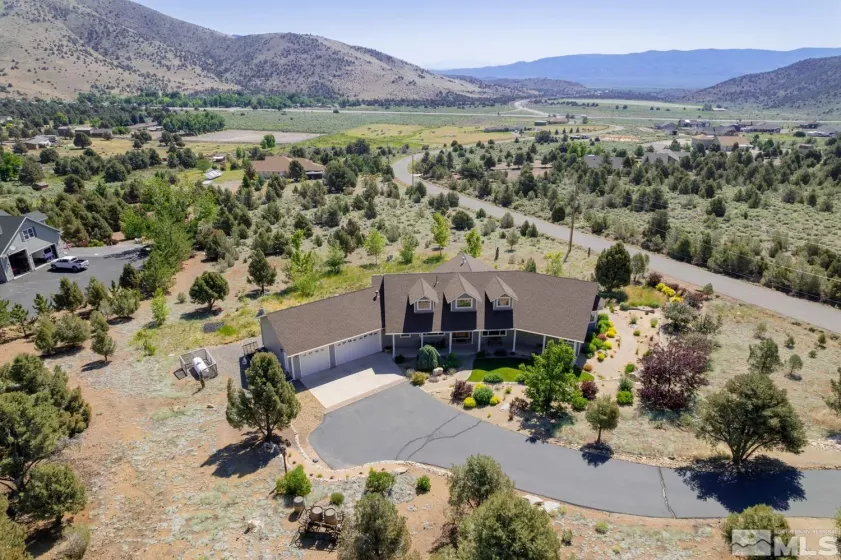 1533 Alba Vista, Gardnerville, Nevada 89410, 4 Bedrooms Bedrooms, ,2 BathroomsBathrooms,Residential,For Sale,Alba Vista,230011424