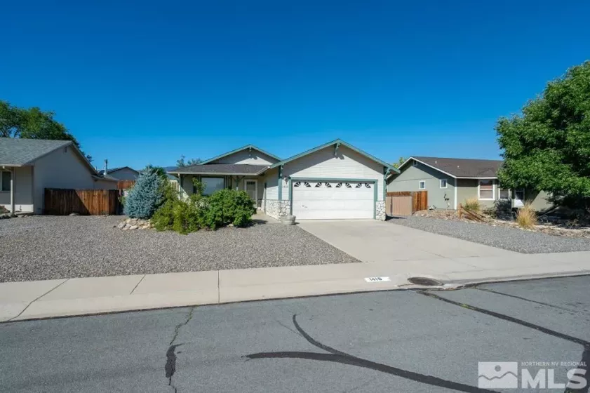 1416 Sally Ln, Gardnerville, Nevada 89460, 3 Bedrooms Bedrooms, ,2 BathroomsBathrooms,Residential,For Sale,Sally Ln,240009780