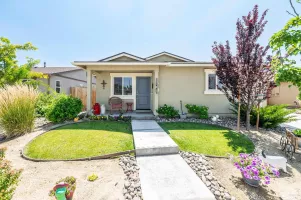 332 Limber Pine Dr, Reno, Nevada 89506, 3 Bedrooms Bedrooms, ,2 BathroomsBathrooms,Residential,For Sale,Limber Pine Dr,240009817