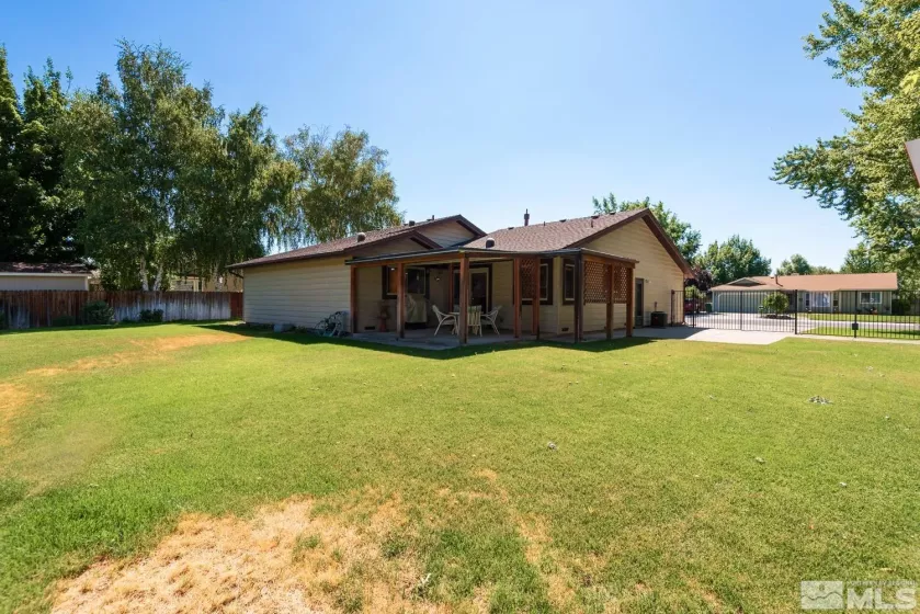 1754 Oakwood Drive, Minden, Nevada 89423, 3 Bedrooms Bedrooms, ,2 BathroomsBathrooms,Residential,For Sale,Oakwood Drive,240009828