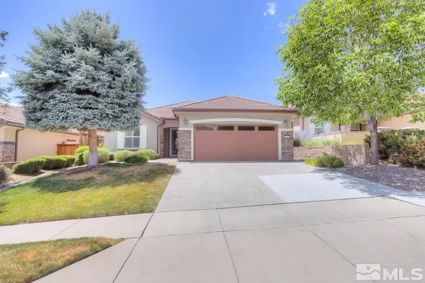 1725 Trailcreek Way, Reno, Nevada 89523, 2 Bedrooms Bedrooms, ,2 BathroomsBathrooms,Residential,For Sale,Trailcreek Way,240009819