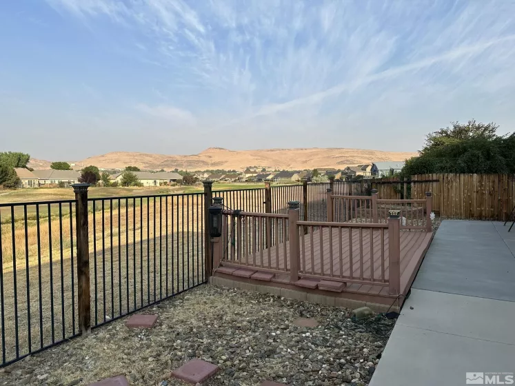 5729 Desert Mirage Dr, Sparks, Nevada 89436, 3 Bedrooms Bedrooms, ,2 BathroomsBathrooms,Residential,For Sale,Desert Mirage Dr,240009900