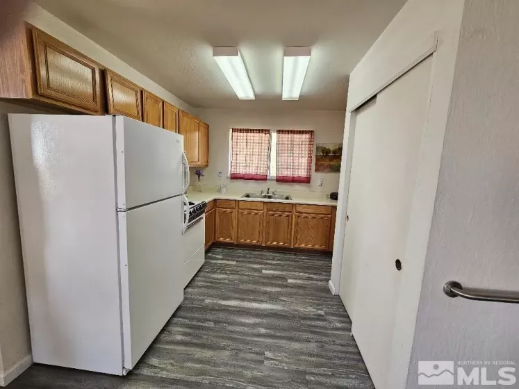 460 Upper Colony Road, Wellington, Nevada 89444, 2 Bedrooms Bedrooms, ,1 BathroomBathrooms,Residential,For Sale,Upper Colony Road,240009928