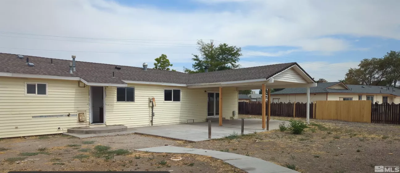 270 Granada Street, Fernley, Nevada 89408, 3 Bedrooms Bedrooms, ,2 BathroomsBathrooms,Residential,For Sale,Granada Street,240009941