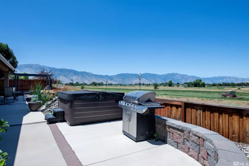 1324 Cedar Creek, Gardnerville, Nevada 89460, 5 Bedrooms Bedrooms, ,3 BathroomsBathrooms,Residential,For Sale,Cedar Creek,240009874