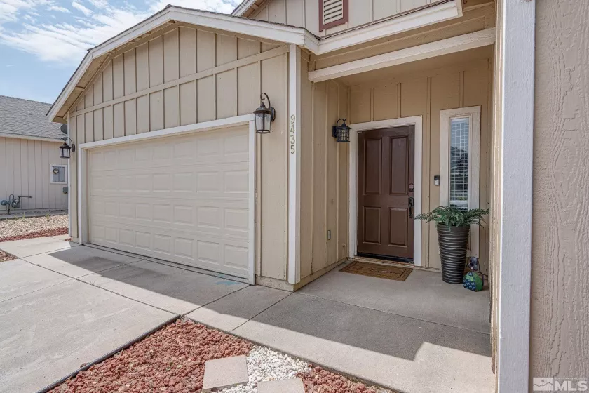 9435 Stoney Creek Way, Reno, Nevada 89506, 3 Bedrooms Bedrooms, ,2 BathroomsBathrooms,Residential,For Sale,Stoney Creek Way,240010023