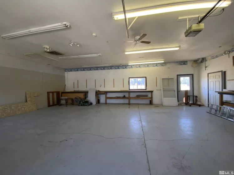 3050 Valley Way, Winnemucca, Nevada 89445, 3 Bedrooms Bedrooms, ,1 BathroomBathrooms,Residential,For Sale,Valley Way,240009997