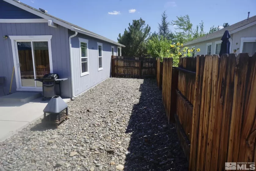 7851 Tulear St, Reno, Nevada 89506, 3 Bedrooms Bedrooms, ,2 BathroomsBathrooms,Residential,For Sale,Tulear St,240010007