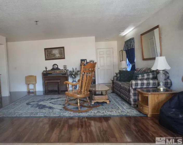 7851 Tulear St, Reno, Nevada 89506, 3 Bedrooms Bedrooms, ,2 BathroomsBathrooms,Residential,For Sale,Tulear St,240010007