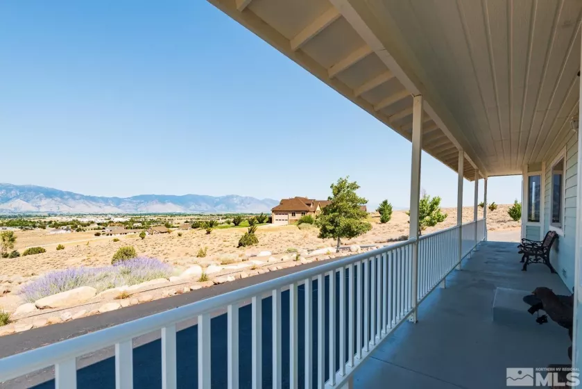 1081 Cortez Lane, Gardnerville, Nevada 89410, 3 Bedrooms Bedrooms, ,2 BathroomsBathrooms,Residential,For Sale,Cortez Lane,240010043