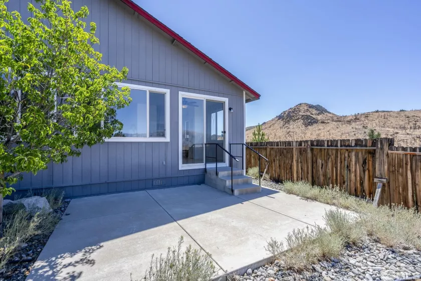 113 Walker St, Gardnerville, Nevada 89410, 3 Bedrooms Bedrooms, ,2 BathroomsBathrooms,Residential,For Sale,Walker St,240010052