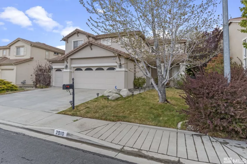 2910 Deer Run Dr, Reno, Nevada 89509, 4 Bedrooms Bedrooms, ,3 BathroomsBathrooms,Residential,For Sale,Deer Run Dr,240010059