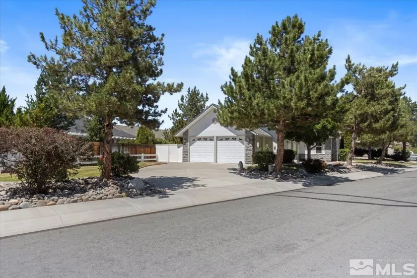 1724 Fair Way, Carson City, Nevada 89701, 3 Bedrooms Bedrooms, ,2 BathroomsBathrooms,Residential,For Sale,Fair Way,240010061