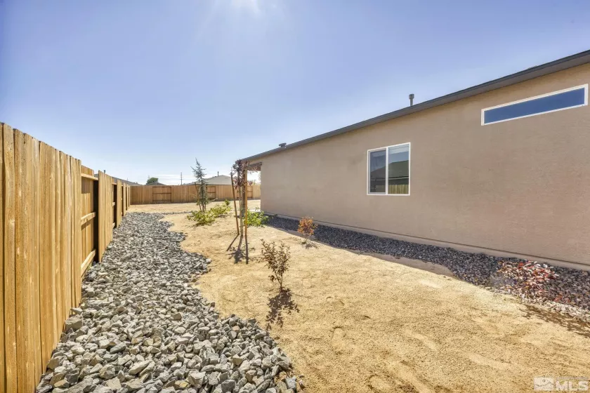 1737 Treeline Dr, Fernley, Nevada 89408, 3 Bedrooms Bedrooms, ,2 BathroomsBathrooms,Residential,For Sale,Treeline Dr,240010065