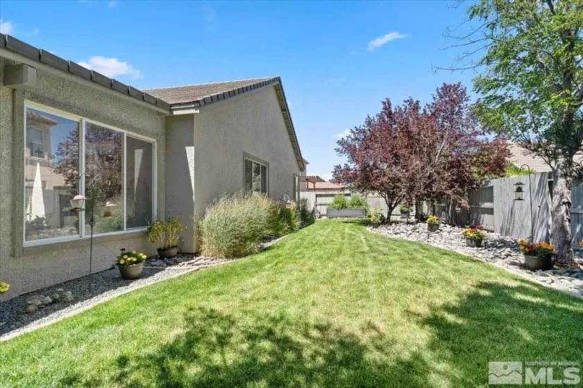 10150 Canyon Country, Reno, Nevada 89521, 3 Bedrooms Bedrooms, ,2 BathroomsBathrooms,Residential,For Sale,Canyon Country,240010082