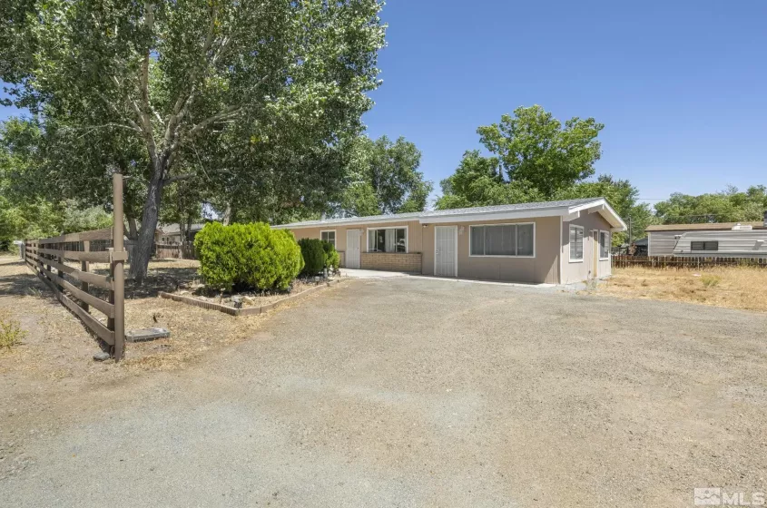 2561 Lukens Lane, Carson City, Nevada 89706, 4 Bedrooms Bedrooms, ,2 BathroomsBathrooms,Residential,For Sale,Lukens Lane,240010126