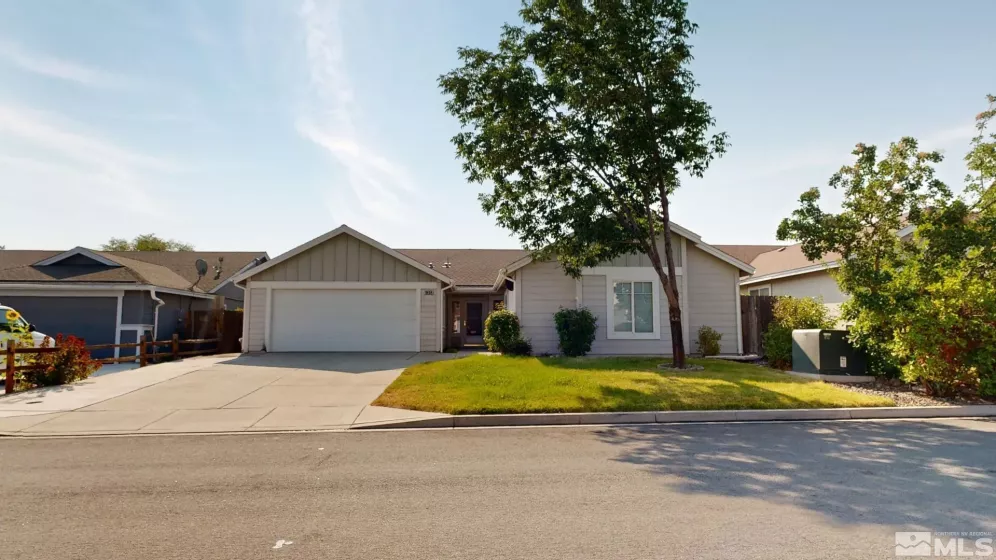 9454 Long River Dr, Reno, Nevada 89506, 3 Bedrooms Bedrooms, ,2 BathroomsBathrooms,Residential,For Sale,Long River Dr,240010139