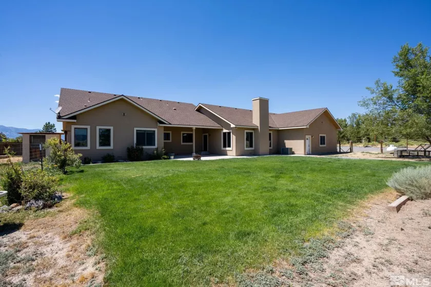 1463 Carlson Dr, Gardnerville, Nevada 89410, 4 Bedrooms Bedrooms, ,3 BathroomsBathrooms,Residential,For Sale,Carlson Dr,240010159