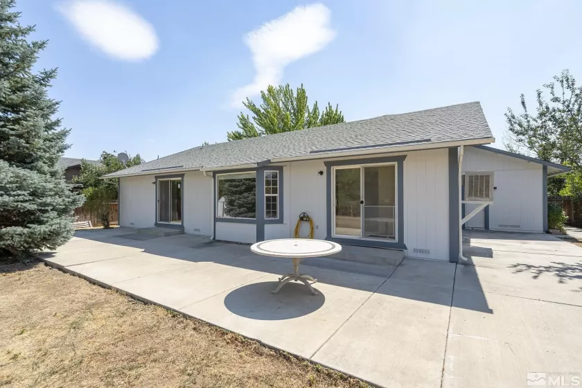 138 Andalucia Court, Sparks, Nevada 89441, 3 Bedrooms Bedrooms, ,2 BathroomsBathrooms,Residential,For Sale,Andalucia Court,240010174