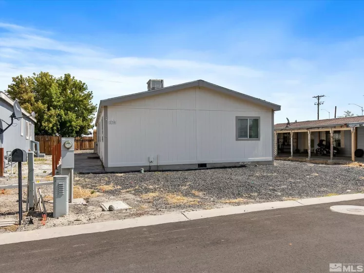 230 Parkland Way, Fernley, Nevada 89408, 3 Bedrooms Bedrooms, ,2 BathroomsBathrooms,Residential,For Sale,Parkland Way,240010198