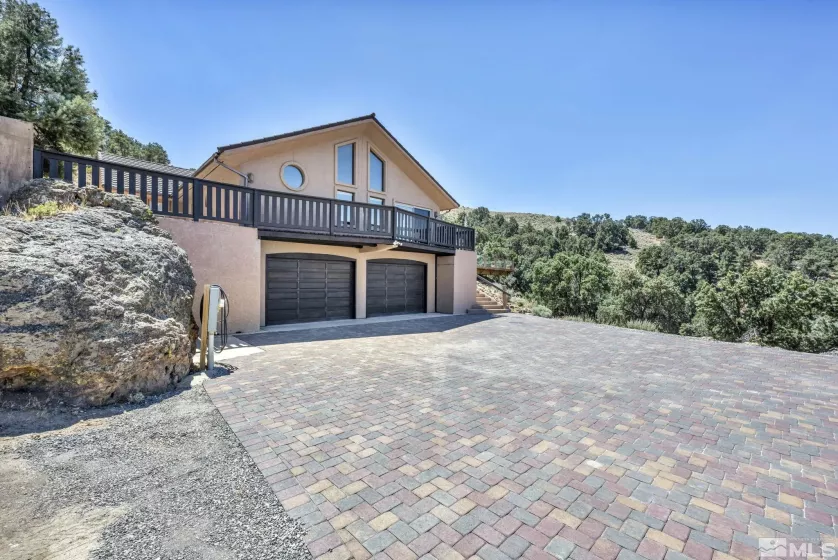 1250 Yellowjacket Rd, Reno, Nevada 89521, 3 Bedrooms Bedrooms, ,3 BathroomsBathrooms,Residential,For Sale,Yellowjacket Rd,240010263