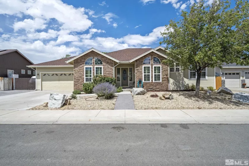 137 North Pointe Circle, Dayton, Nevada 89403, 3 Bedrooms Bedrooms, ,2 BathroomsBathrooms,Residential,For Sale,North Pointe Circle,240010276