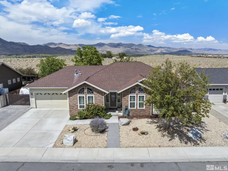 137 North Pointe Circle, Dayton, Nevada 89403, 3 Bedrooms Bedrooms, ,2 BathroomsBathrooms,Residential,For Sale,North Pointe Circle,240010276