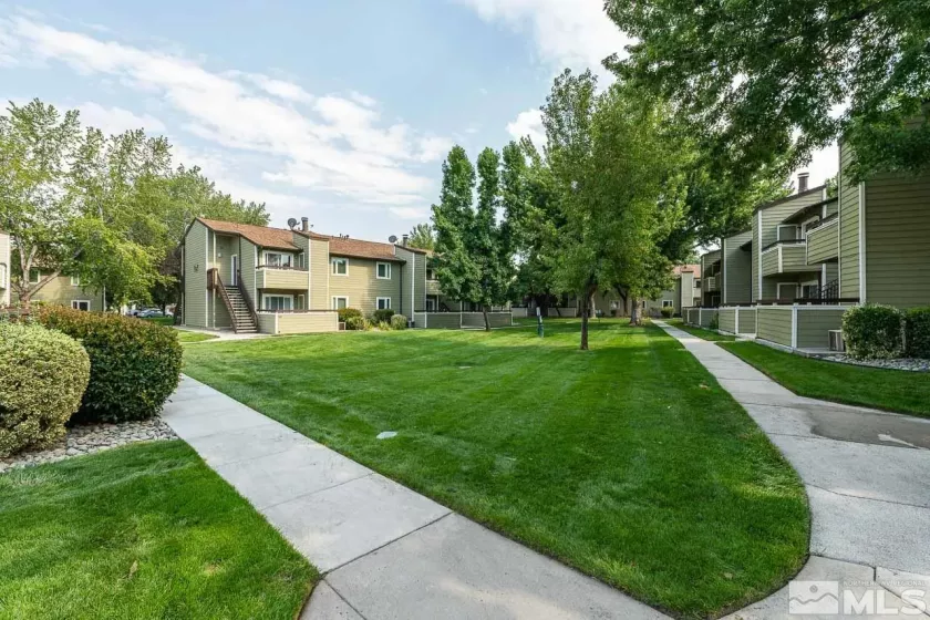 555 Patriot Blvd #255, Reno, Nevada 89511, 1 Bedroom Bedrooms, ,1 BathroomBathrooms,Residential,For Sale,Patriot Blvd #255,240010333