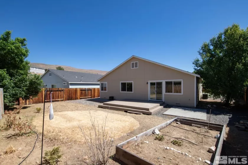 2885 Royal Sage Ct, Reno, Nevada 89503, 3 Bedrooms Bedrooms, ,2 BathroomsBathrooms,Residential,For Sale,Royal Sage Ct,240007245