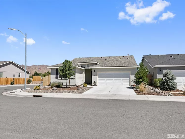 301 Granite Ct, Dayton, Nevada 89403, 3 Bedrooms Bedrooms, ,2 BathroomsBathrooms,Residential,For Sale,Granite Ct,240010342