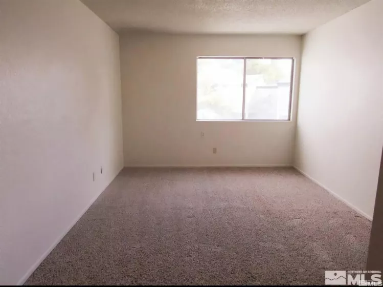 2625 Sunny Slope Dr, Sparks, Nevada 89434, 2 Bedrooms Bedrooms, ,2 BathroomsBathrooms,Residential,For Sale,Sunny Slope Dr,240003309