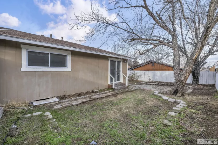 6640 Flower, Reno, Nevada 89506, 3 Bedrooms Bedrooms, ,2 BathroomsBathrooms,Residential,For Sale Or Lease Option,Flower,240001852