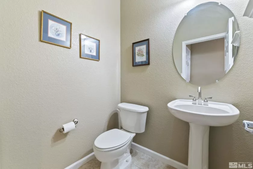 8870 Chipshot Trail, Reno, Nevada 89523, 3 Bedrooms Bedrooms, ,2 BathroomsBathrooms,Residential,For Sale,Chipshot Trail,240001138