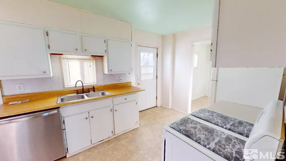 510 E 4Th St, Battle Mountain, Nevada 89820, 3 Bedrooms Bedrooms, ,1 BathroomBathrooms,Residential,For Sale,E 4Th St,240000148