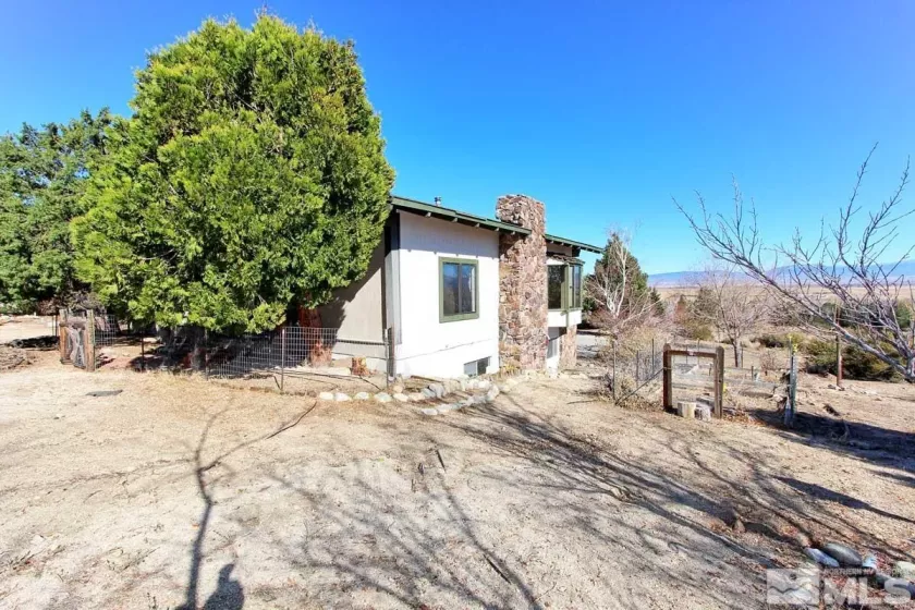 219 Pepis Dr, Gardnerville, Nevada 89460, 3 Bedrooms Bedrooms, ,2 BathroomsBathrooms,Residential,For Sale,Pepis Dr,230013246