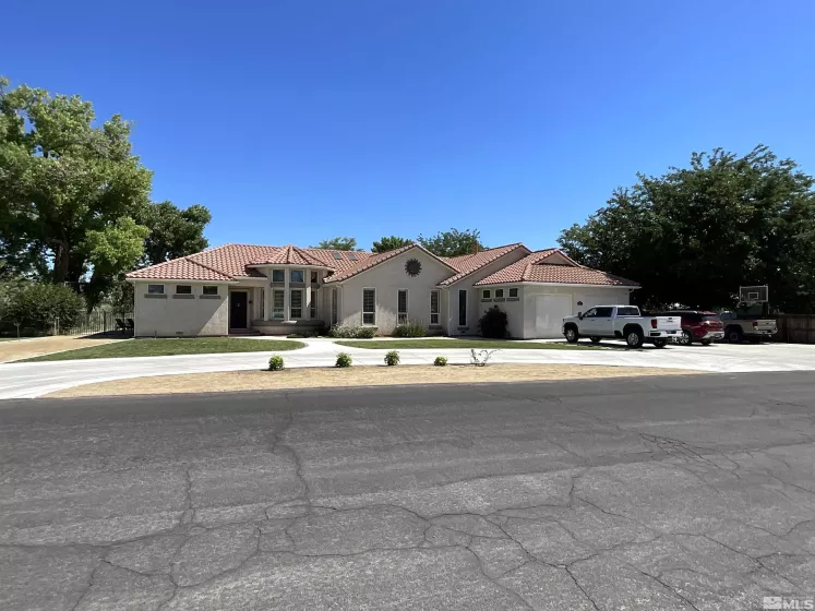 1250 Manchester Cir, Fallon, Nevada 89406, 4 Bedrooms Bedrooms, ,4 BathroomsBathrooms,Residential,For Sale,Manchester Cir,240007321