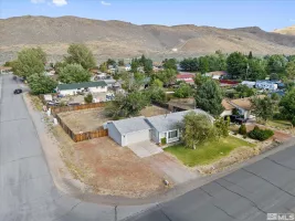 3870 Brant Street, Reno, Nevada 89508, 3 Bedrooms Bedrooms, ,2 BathroomsBathrooms,Residential,For Sale,Brant Street,240010372