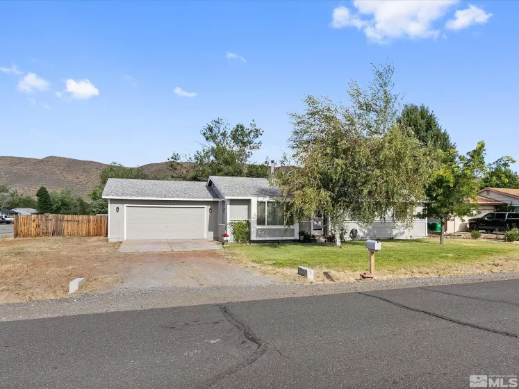 3870 Brant Street, Reno, Nevada 89508, 3 Bedrooms Bedrooms, ,2 BathroomsBathrooms,Residential,For Sale,Brant Street,240010372