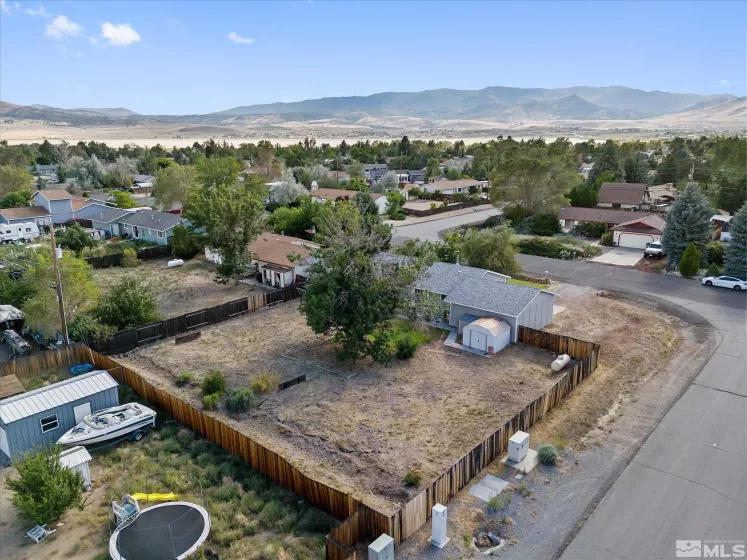 3870 Brant Street, Reno, Nevada 89508, 3 Bedrooms Bedrooms, ,2 BathroomsBathrooms,Residential,For Sale,Brant Street,240010372