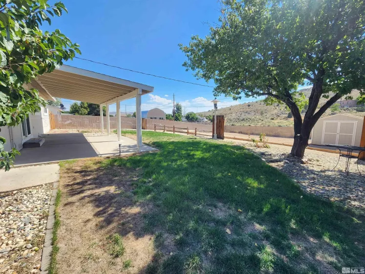 5510 Dolores Dr., Sparks, Nevada 89436, 3 Bedrooms Bedrooms, ,2 BathroomsBathrooms,Residential,For Sale,Dolores Dr.,240011100