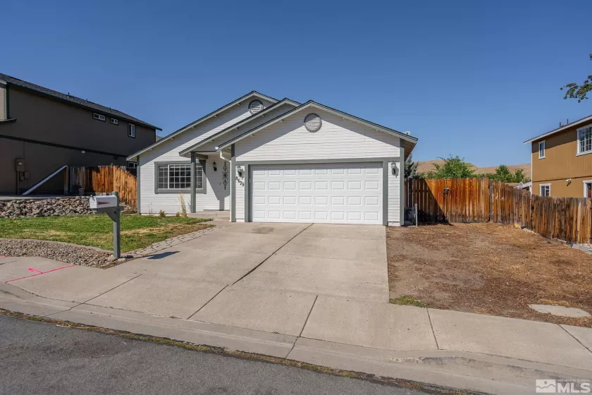 8679 Sopwith Blvd, Reno, Nevada 89506, 3 Bedrooms Bedrooms, ,2 BathroomsBathrooms,Residential,For Sale,Sopwith Blvd,240011096