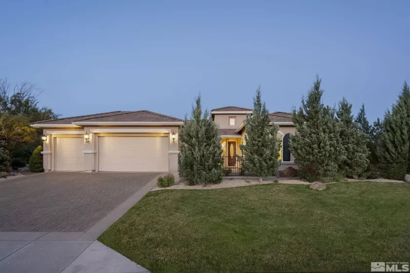 14880 Redmond Drive, Reno, Nevada 89511, 5 Bedrooms Bedrooms, ,3 BathroomsBathrooms,Residential,For Sale,Redmond Drive,240011092