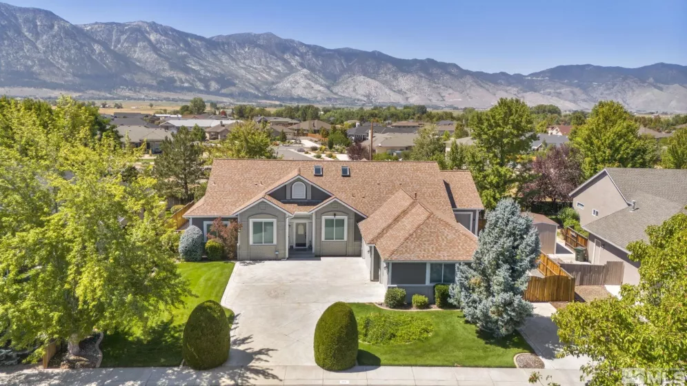 916 Springfield Dr, Gardnerville, Nevada 89460, 4 Bedrooms Bedrooms, ,3 BathroomsBathrooms,Residential,For Sale,Springfield Dr,240011090