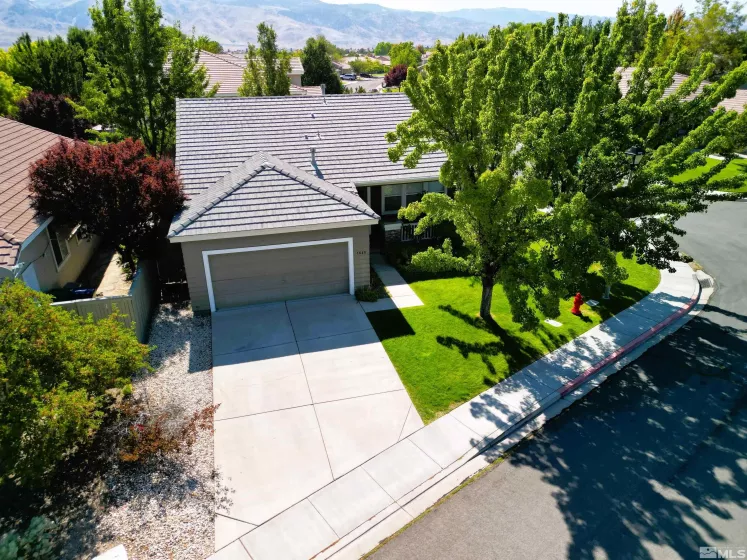 1640 Box Canyon Dr, Reno, Nevada 89521, 3 Bedrooms Bedrooms, ,2 BathroomsBathrooms,Residential,For Sale,Box Canyon Dr,240011038