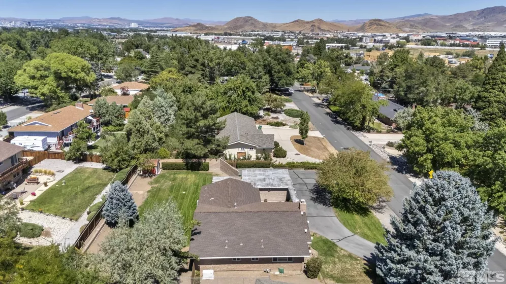 13050 South Hills Drive, Reno, Nevada 89511, 3 Bedrooms Bedrooms, ,2 BathroomsBathrooms,Residential,For Sale,South Hills Drive,240011035