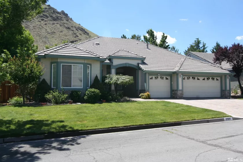 2505 Roxbury Way, Carson City, Nevada 89703, 3 Bedrooms Bedrooms, ,2 BathroomsBathrooms,Residential,For Sale,Roxbury Way,240008022