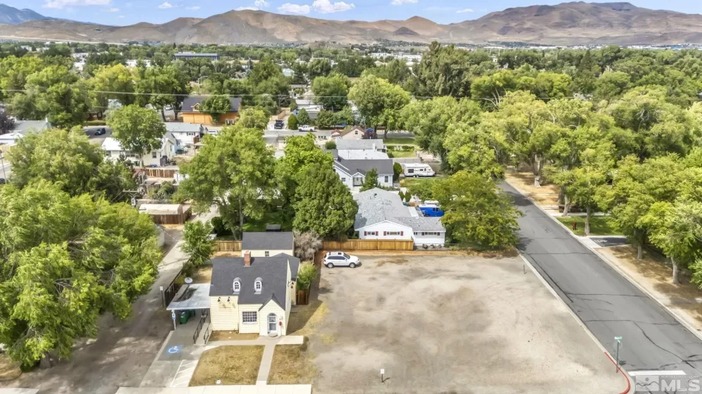 812 Musser, Carson City, Nevada 89701, 3 Bedrooms Bedrooms, ,1 BathroomBathrooms,Residential,For Sale,Musser,240011015