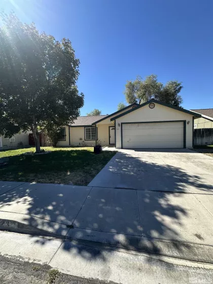 123 Primrose Dr, Fernley, Nevada 89408, 3 Bedrooms Bedrooms, ,2 BathroomsBathrooms,Residential,For Sale,Primrose Dr,240010648